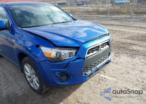 2015 Mitsubishi Outlander Sport Es z USA, uszkodzony, nr VIN 4A4AP3AW2FE030478